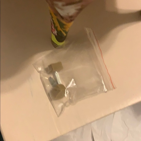 Madison - Picture 5 of 6